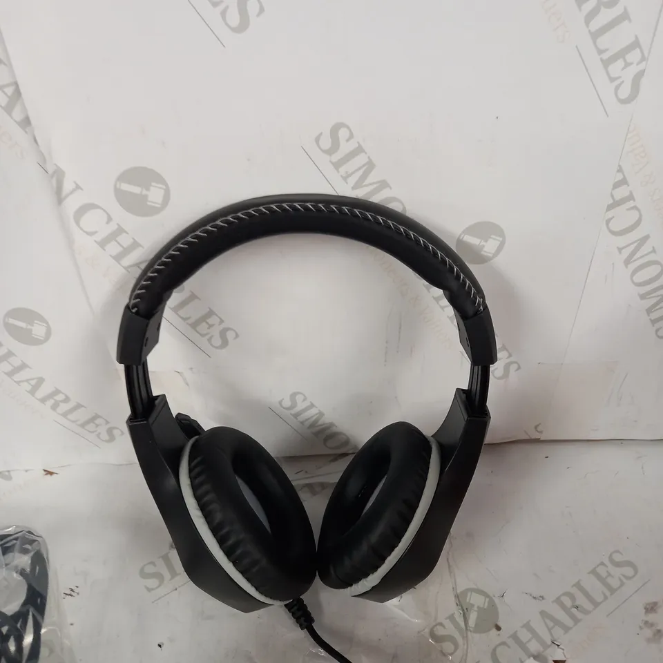 BLACKWEB PC STEREO GAMING HEADSET