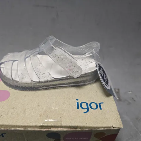 BOXED IGOR STAR GLITTER SIZE 22