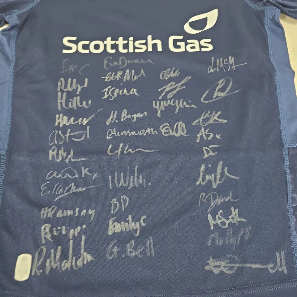 SCOTLAND RUGBY UNION HOME REPLICA JERSEY- SIGNED - UK SIZE 12