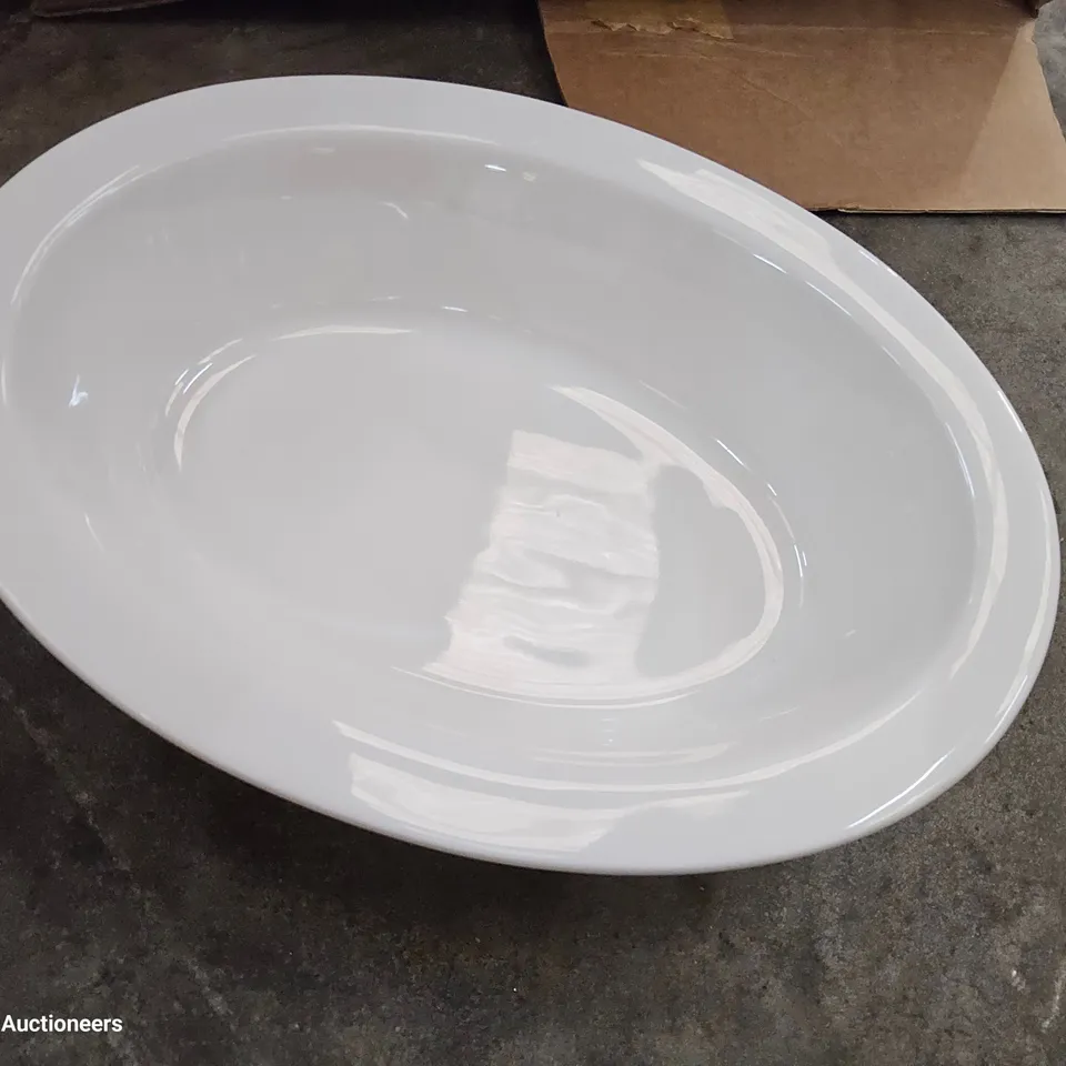 BOXED JUDGE PORCELAIN OVAL PIE DISH 24cm