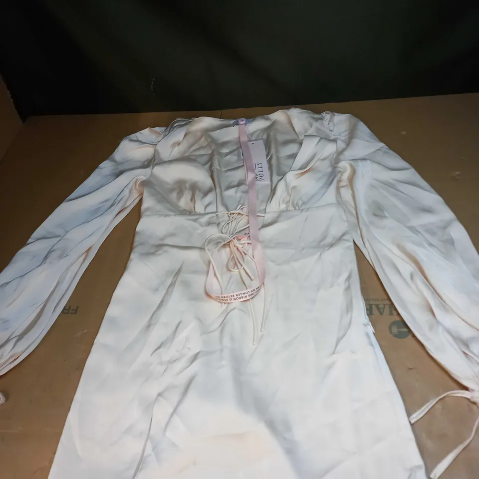 OH POLLY OCCASSIONAL LONG SLEEVED DRESS SIZE 8