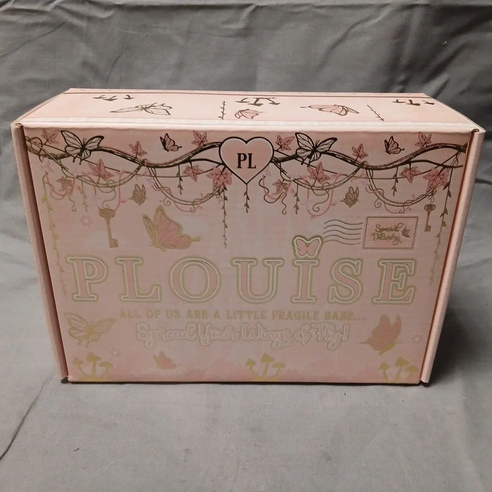 BOXED AND SEALED PLOUISE BOX SET