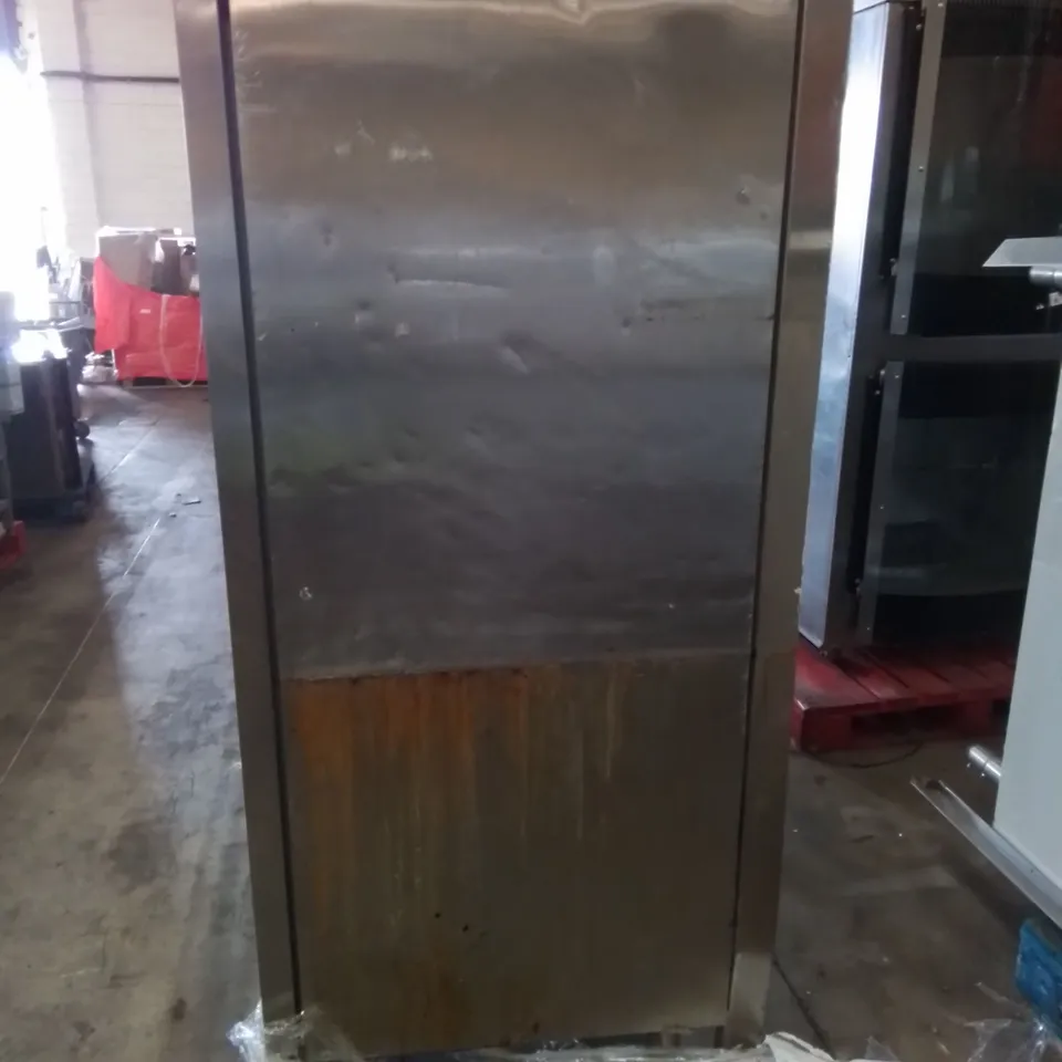 LARGE COMMERCIAL DOUBLE DOOR STAINLESS FOOD REFRIGERATOR UNIT 