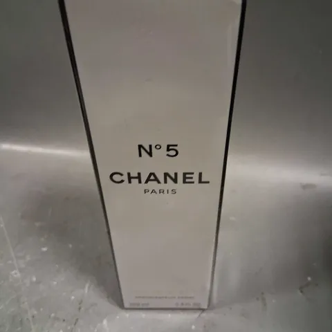 BOXED AND SEALED CHANEL NO 5 EAU DE TOILETTE SPRAY 100ML 