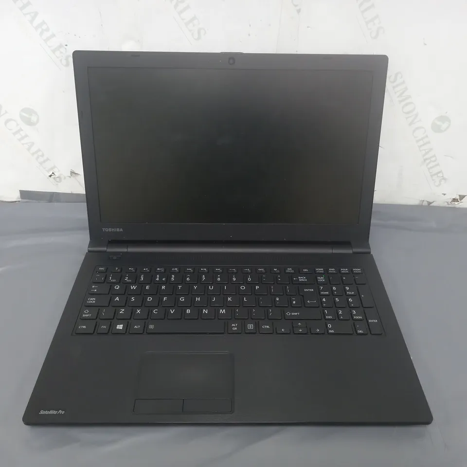 TOSHIBA SATELLITE PRO R50-B	15 INCH I3-4005U 1.70GHZ