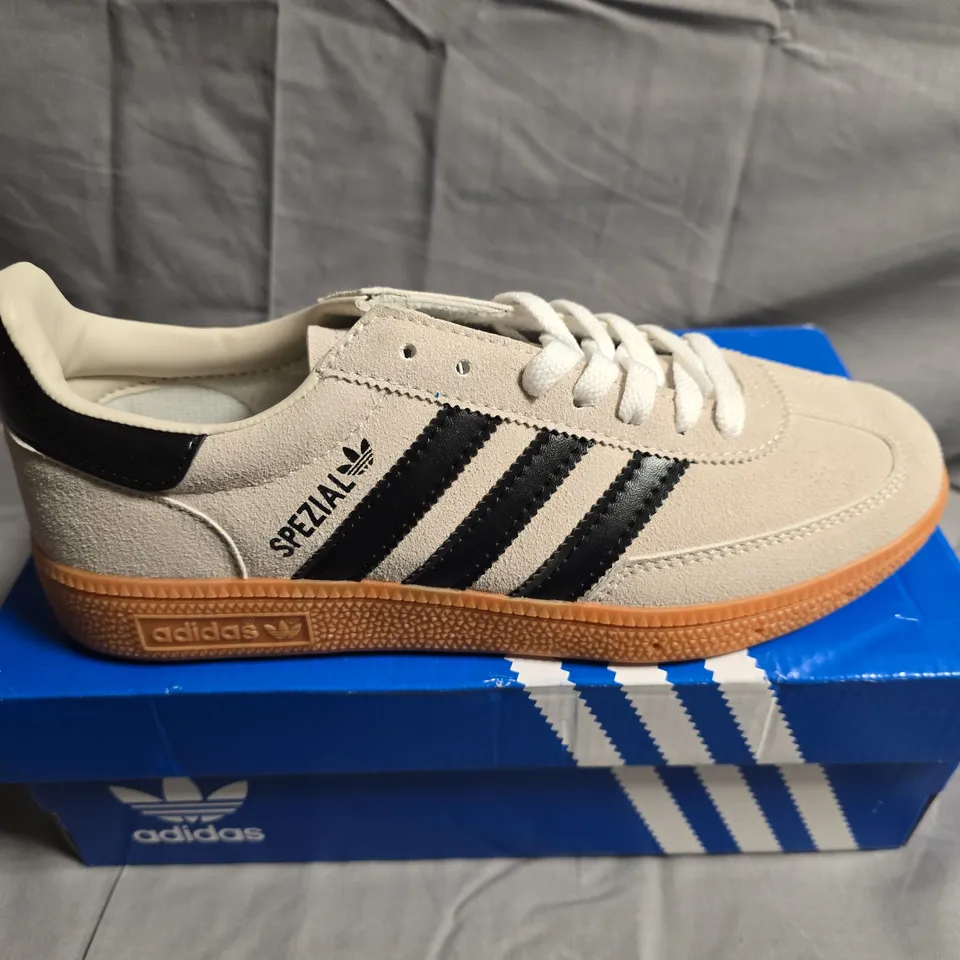 BOXED PAIR OF ADIDAS SPEZIAL TRAINERS - UK SIZE 6