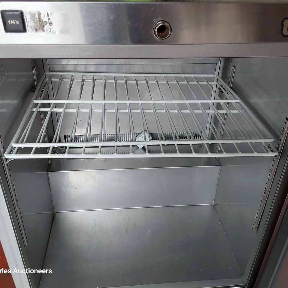 WILLIAMS UNDERCOUNTER FRIDGE HA135SS