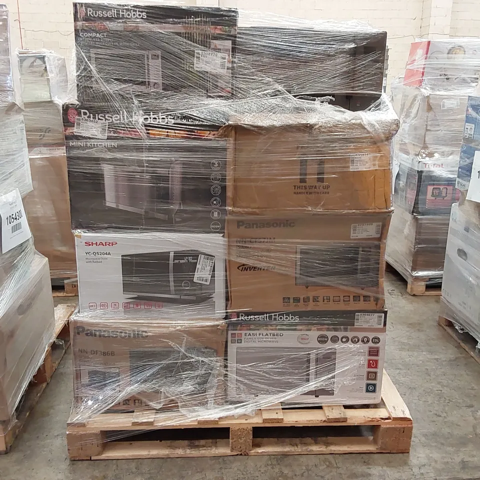 PALLET OF APPROXIMATELY 15 UNPROCESSED RAW RETURN HOUSEHOLD AND ELECTRICAL GOODS TO INCLUDE;