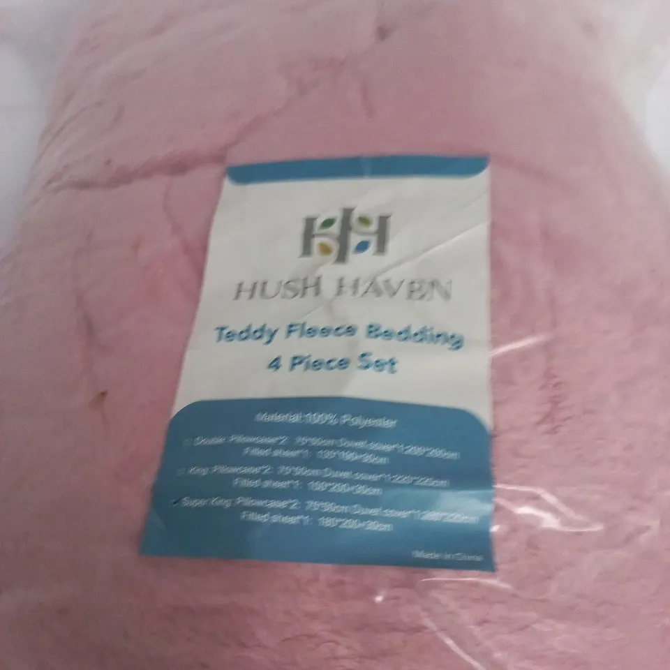 HUSH HAVEN TEDDY FLEECE BEDDING SET – 4 PIECE, PINK 