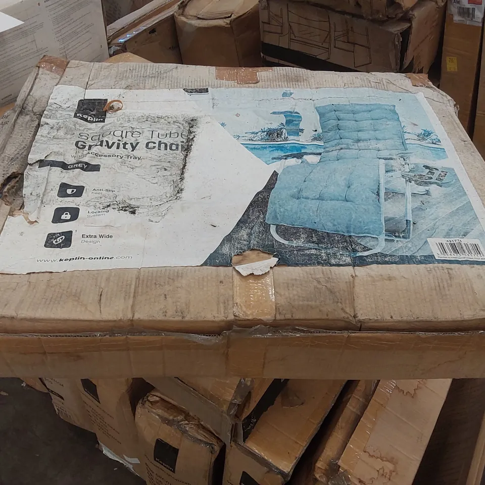 BOXED KEPLIN SQUARE TUBE GRAVITY CHAIR