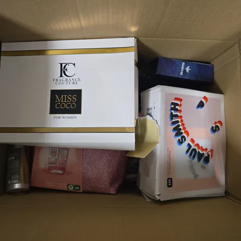 BOX OF ASSORTED COSMETIC BOX SETS TO INCLUDE PAUL SMITH , LYNX AND FIRETRAP