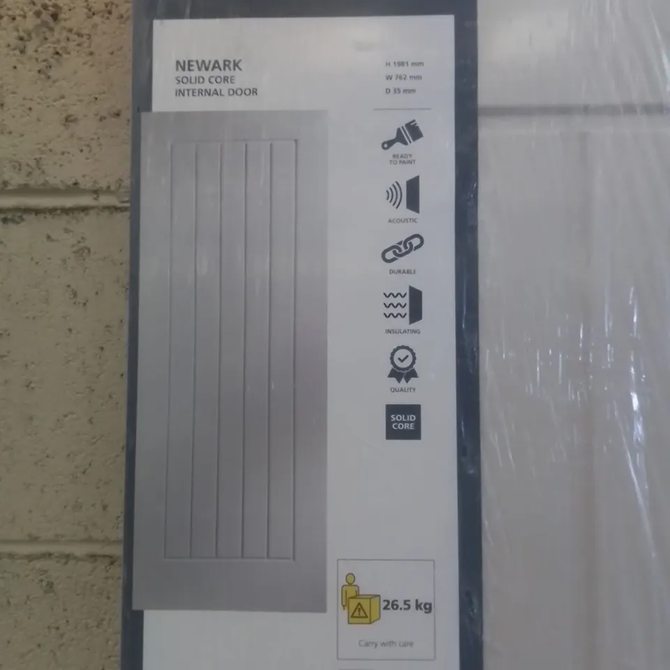 JELDWEN NEWARK SOLID CORE INTERNAL DOOR (1981MM H X 762MM H X 35MM D)