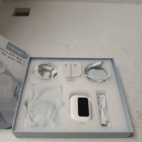 PHONE DIGITAL ACCESSORY GIFT BOX β 7 IN 1 SET (BOXED)