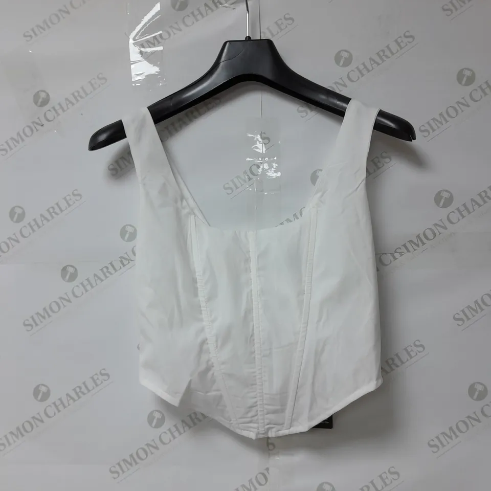 PRETTYLITTLETHING SHELL WOVEN DIP HEM CORSET TOP IN WHITE SIZE 6