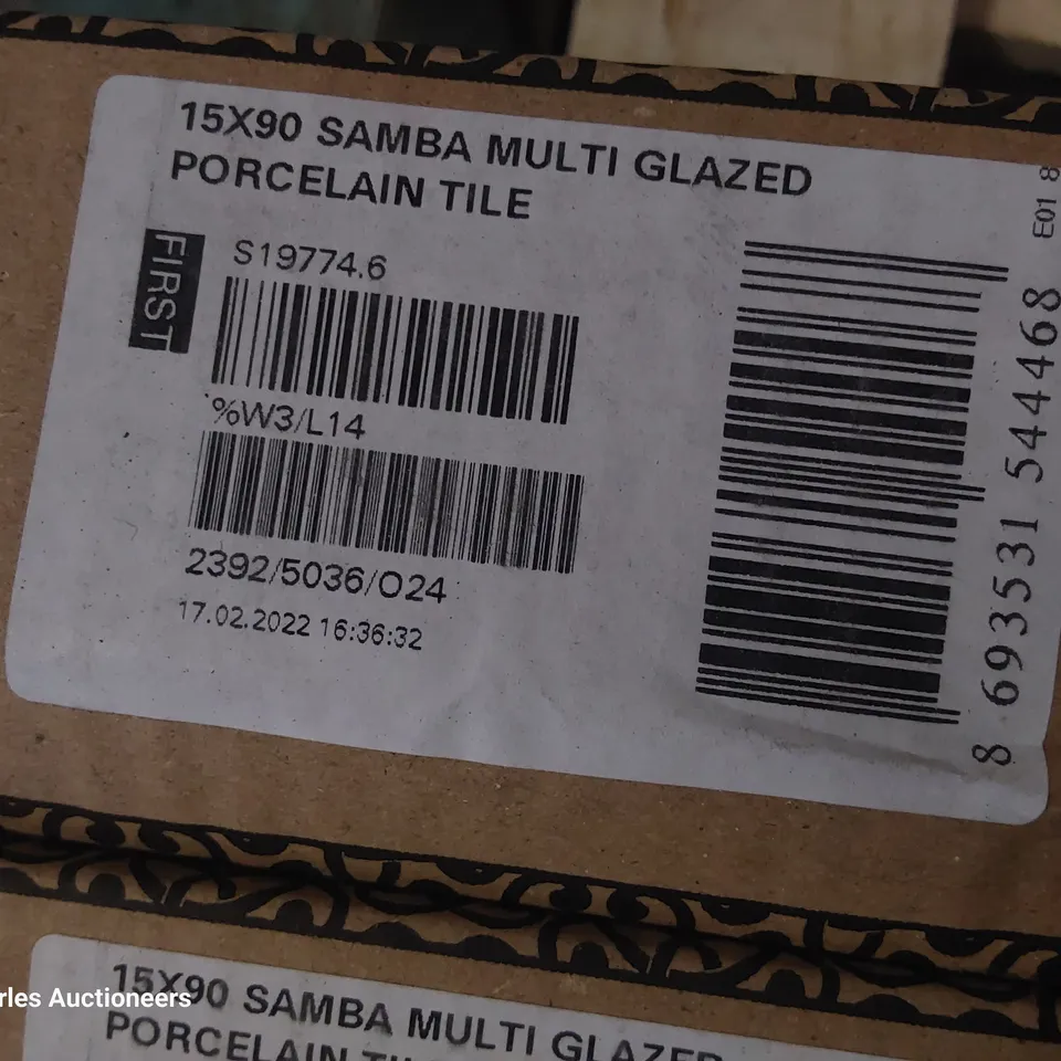 PALLET OF 31SAMBA MULTI TILES EACH 15cm X 90xm (4.2M2)