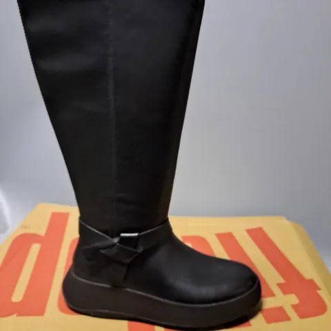 BOXED FITFLOP PLATFORM TALL STRETCH BOOT - UK 4.5