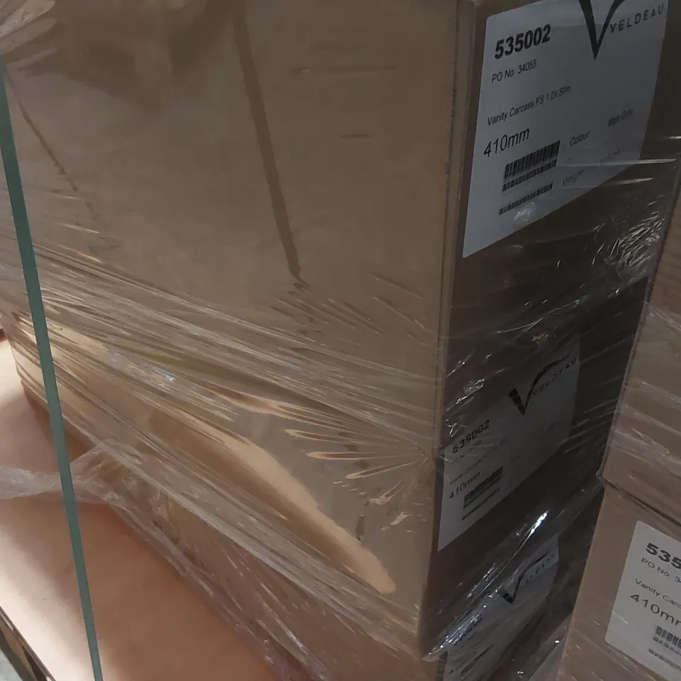 PALLET CONTAINING A LARGE QUANTITY OF ASSORTED BATHROOM FURNITURE PARTS INCLUDING: VELDEAU VANITY CARCASSES ECT