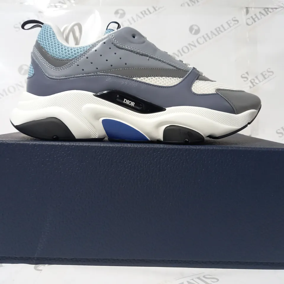 BOXED PAIR OF DIOR TRAINERS IN GREY/BLUE/WHITE EU SIZE 43