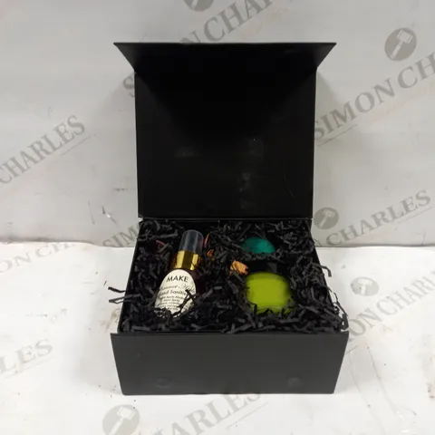 MAKE SKINCARE BOXED GIFTSET