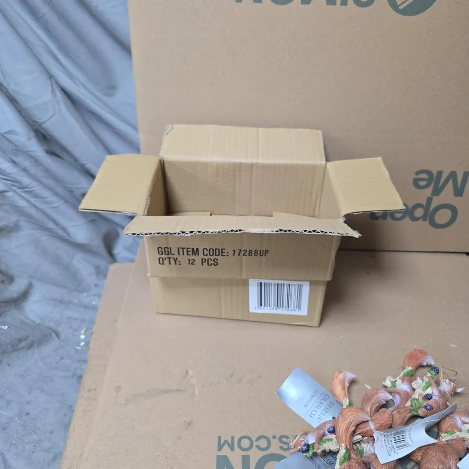 2 BOXES OF ASSORTED GISELA GRAHAM SMALL DECORATIONS 