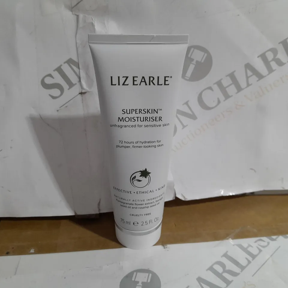 BOXED LIZ EARLE SUPERSKIN MOISTURISER (75ML)