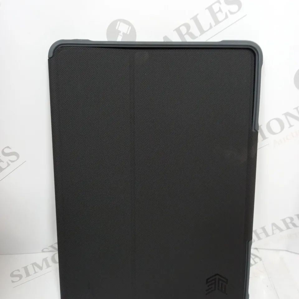 STM DUX RUGGED CASE FOR IPAD AIR 2 21 BLUE AND 4 BLACK