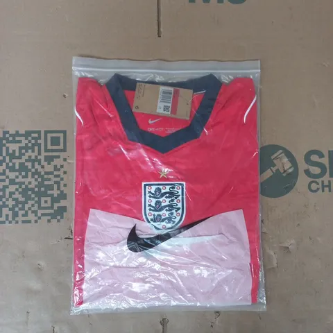 BAGGED NIKE ENGLAND FOOTBALL JERSEY IN RED SIZE LARGE