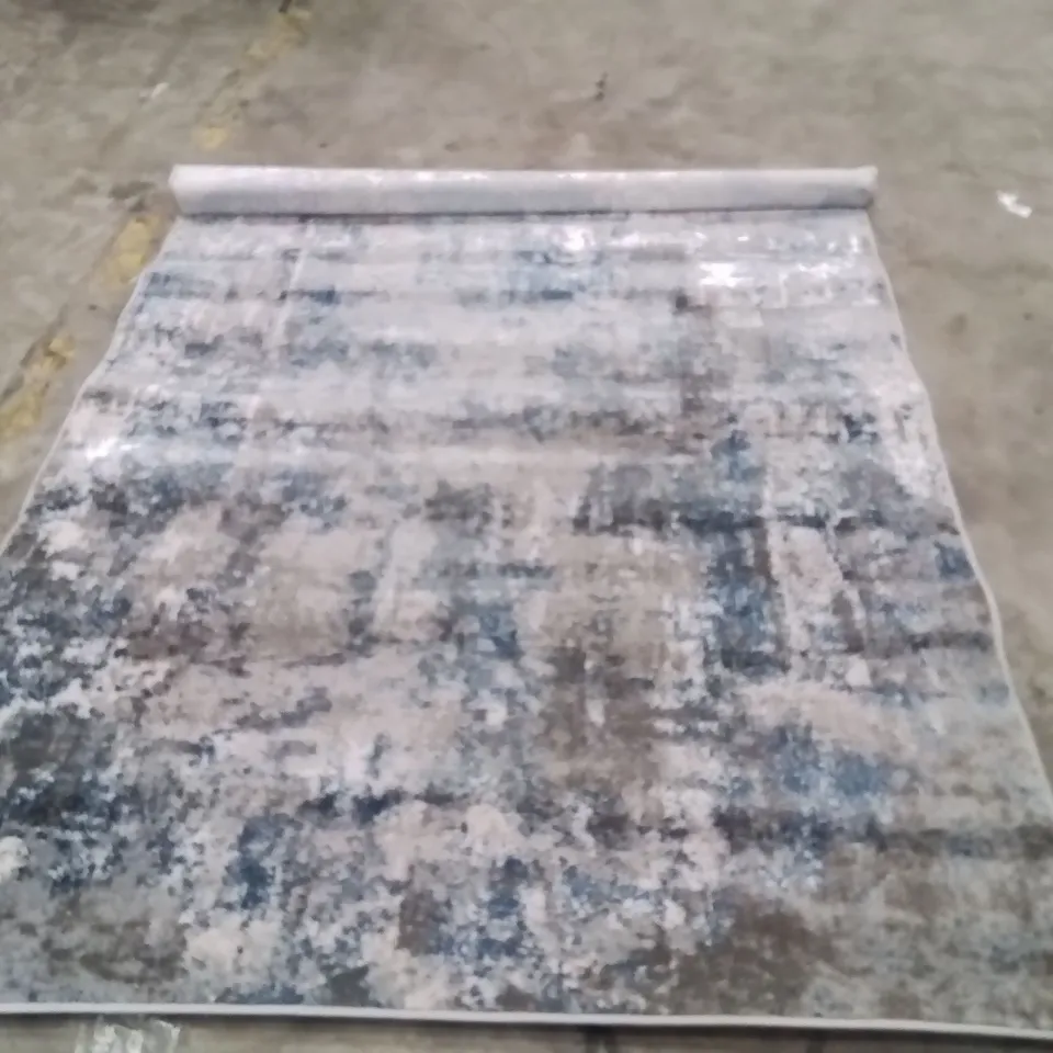 QUALITY DESIGNER AREA RUG - APPROXIMATELY 170X120CM
