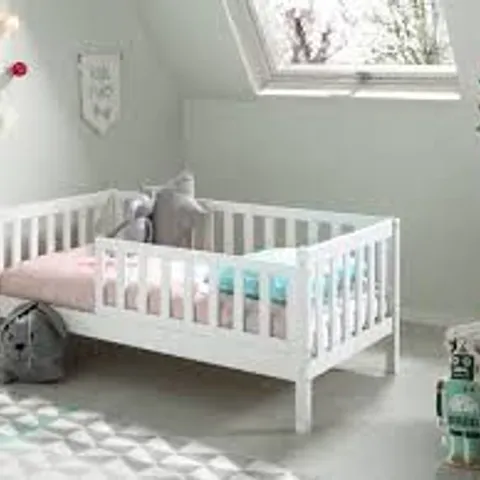 BOXED COT BED / TODDLER (70 X 140CM) BED FRAME