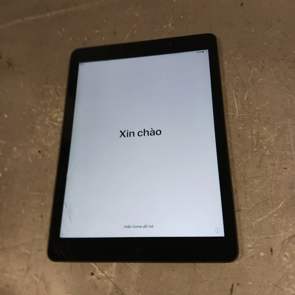 APPLE IPAD AIR SPACE GREY - MODEL A1474 