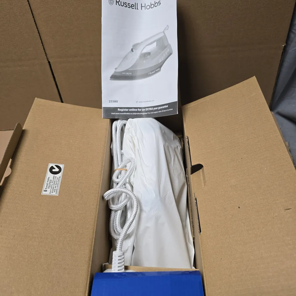 RUSSELL HOBBS MY IRON BLUE CERAMIC NON STICK SOLEPLATE BOXED