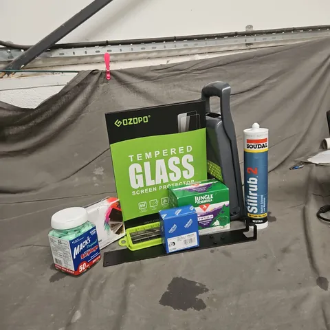 APPROXIMATELY 15 ASSORTED HOUSEHOLD ITEMS TO INCLUDE MACK EARPLUGS, JUNGLE FORMULA 2 PIN PLUG IN, TEMPERED GLASS SCREEN PROTECTOR, ETC