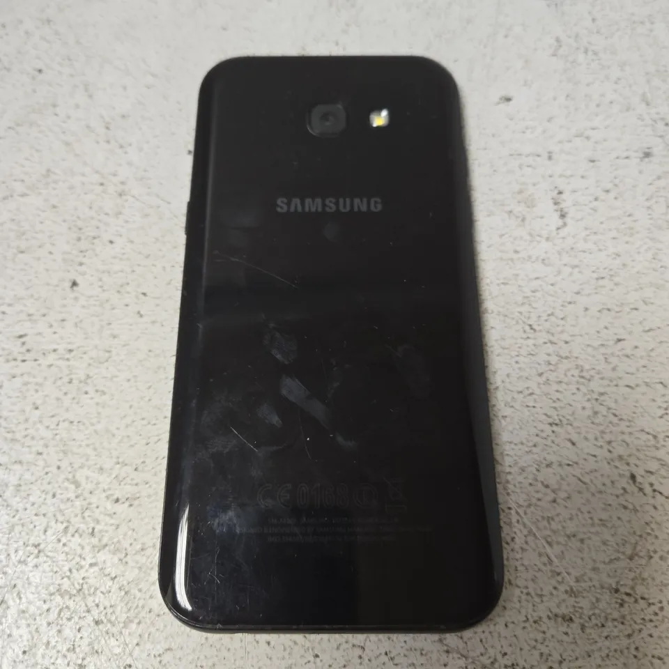 SAMSUNG GALAXY A5 SMARTPHONE