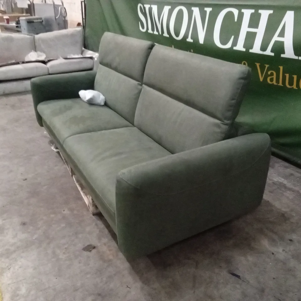 QUALITY DESIGNER ITALIAN MADE LARGE DUSK 3 SEATER SOFA 