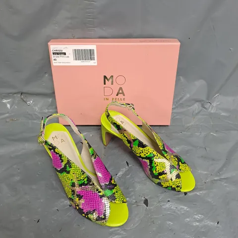 BOXED PAIR OF MODA IN PELLE CHRISSI DEEP PEEP TOE SLINGBACK LIME GREEN SNAKESKIN HEEL SIZE 40