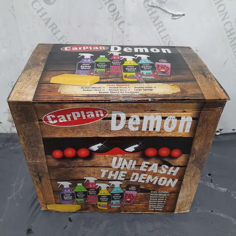 BOXED CARPLAN DEMON CRATE SET - COLLECTION ONLY