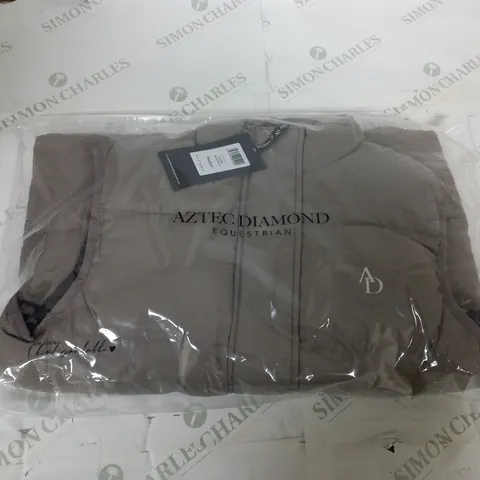 BAGGED AZTEC DIAMOND PUFFER GILET SIZE M