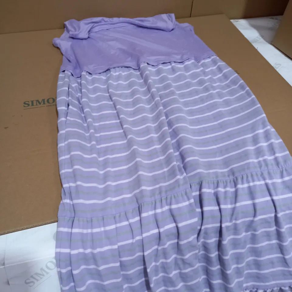LOT OF APPROX. 4 X CUDDL DUDS FLEXWEAR MAXI DRESS IN SIZE S AND M