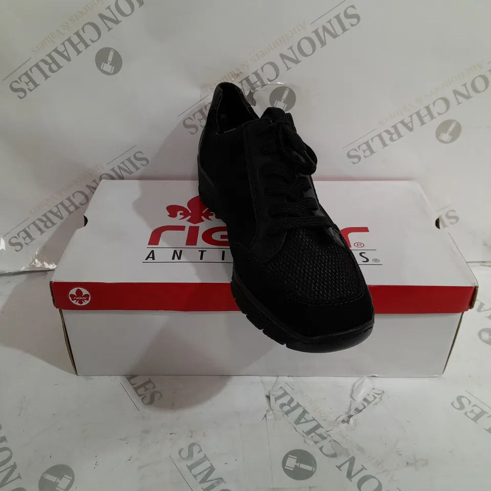 BOXED PAIR OF RIEKER WEDGE TRAINERS IN BLACK - SIZE 7.5