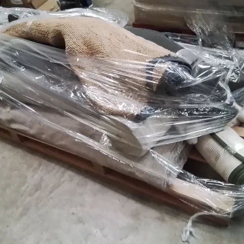 PALLET CONTAINING APPROXIMATELY 9 QUALITY DESIGNER RUGS