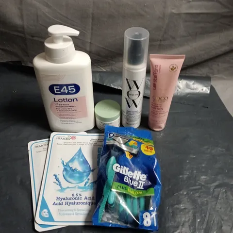 APPROXIMATEY 20 ASSORTED HEALTH AND BEAUTY PRODUCTS TO INCLUDE - E45 LOTION - GILLETTE BLUE II RAZORS AND FACIAL SHEET MASKS