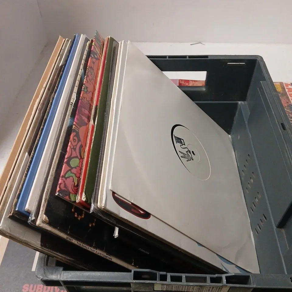 APPROXIMATELY 20 ASSORTED VINYLS TO INCLUDE FIVE BRIDGES, RUSSEL WALKER, SPIRIT ETC 