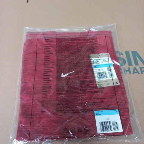 NIKE RED TOP – SIZE M - KIDS