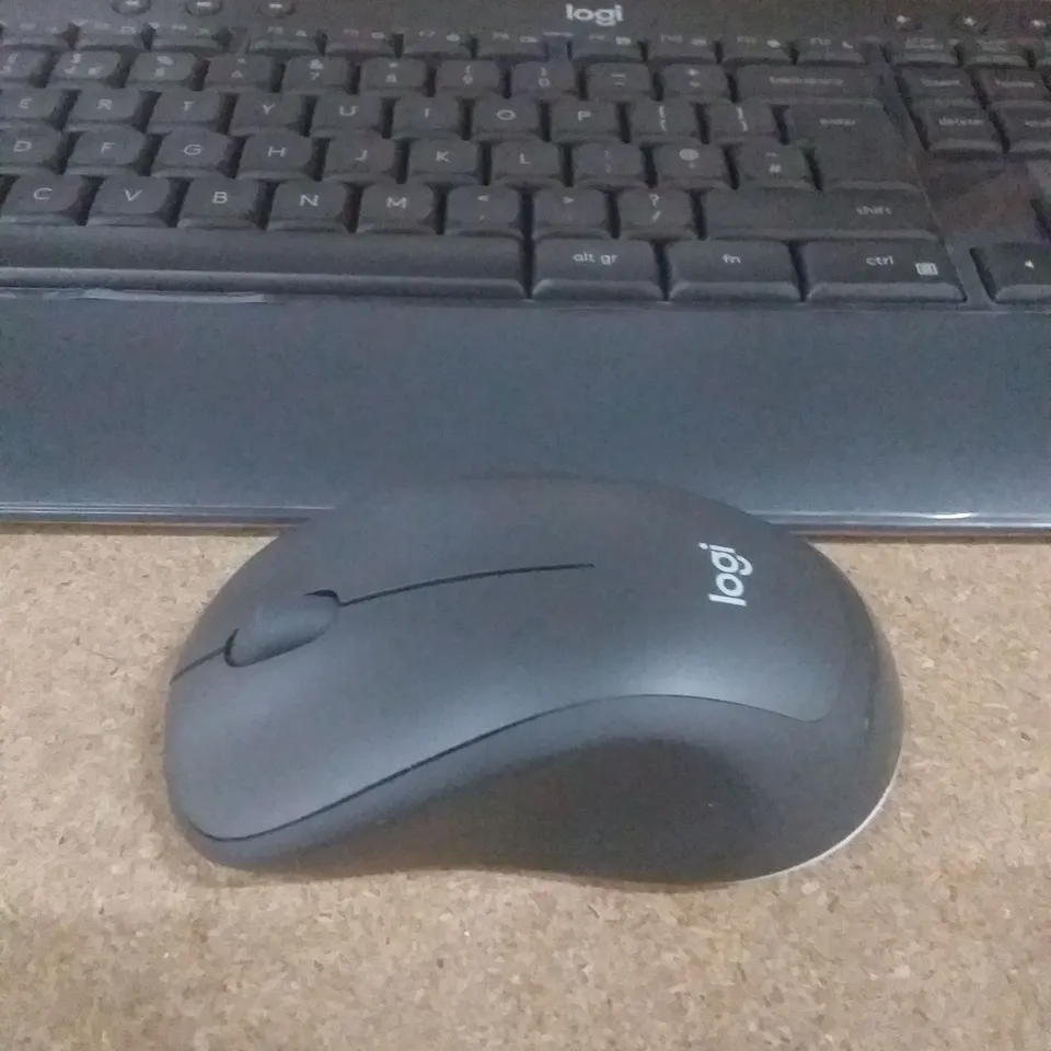 LOGITECH MK540 WIRELESS KEYBOARD