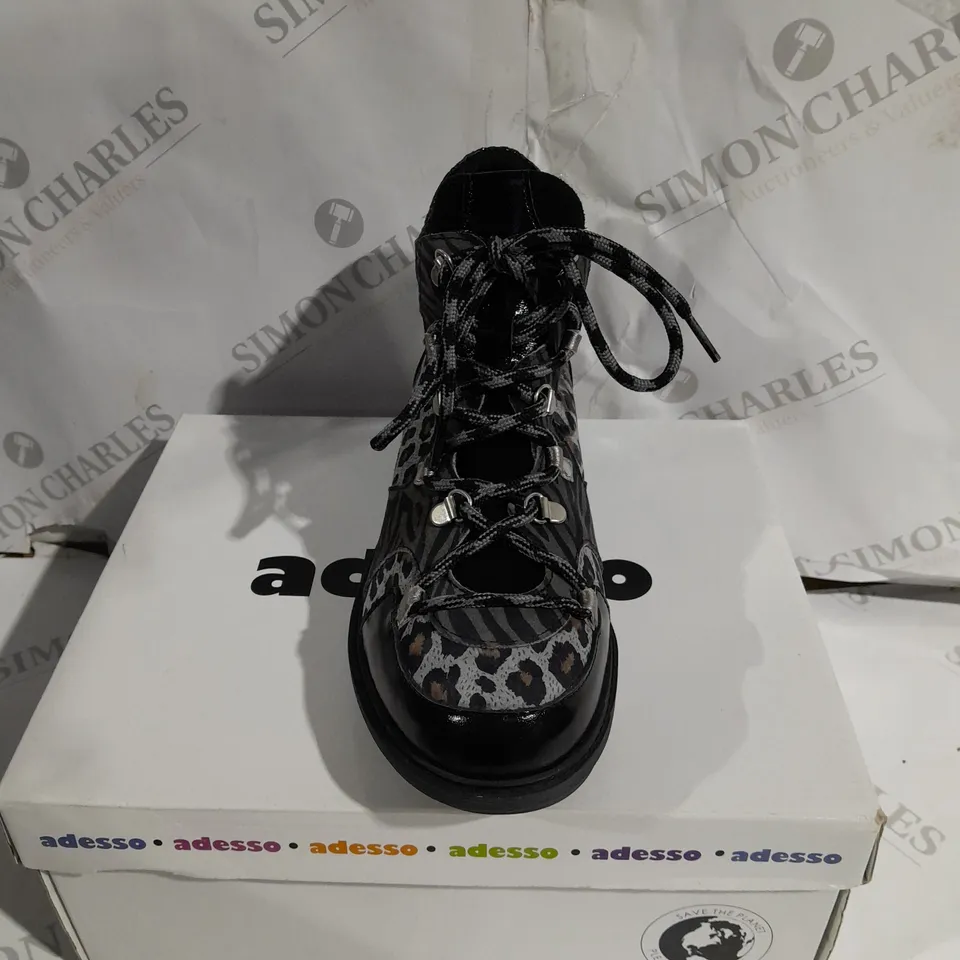 BOXED ADESSO LONDYN GREY LEOPARD PRINT TRAINERS SIZE 40