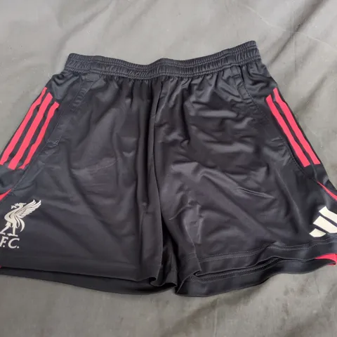 LIVERPOOL FC ADIDAS SHORTS – SIZE L