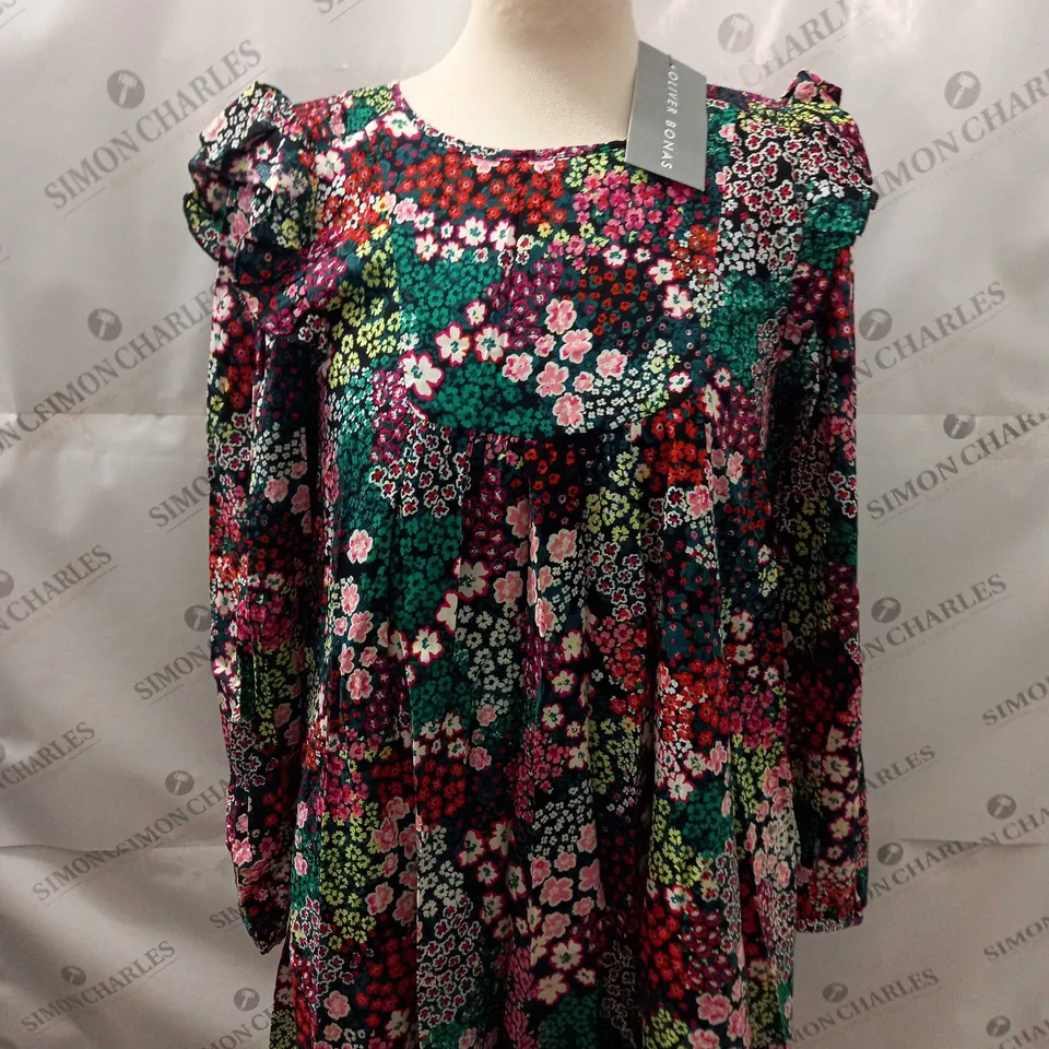 OLIVER BONAS PATCHED FLORAL GREEN MINI DRESS SIZE 8 