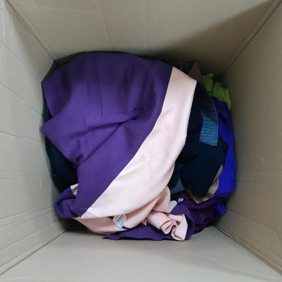 LARGE BOX OF CLOTHING ITEMS ASSORTED COLOURS AND SIZES