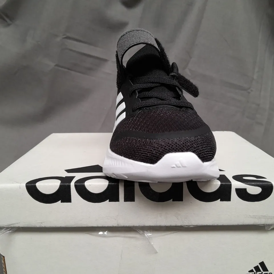BOXED ADIDAS RUNFALCON 5 EL KIDS TRAINERS IN BLACK - UK 7 KIDS