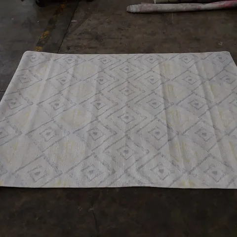 LAMAVOLA LINE RUG - YELLOW/GREY // SIZE: 160 X 230cm